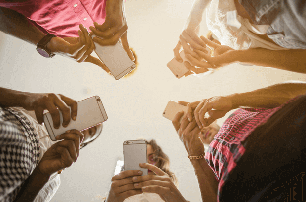adicción al móvil grupo amigos pam